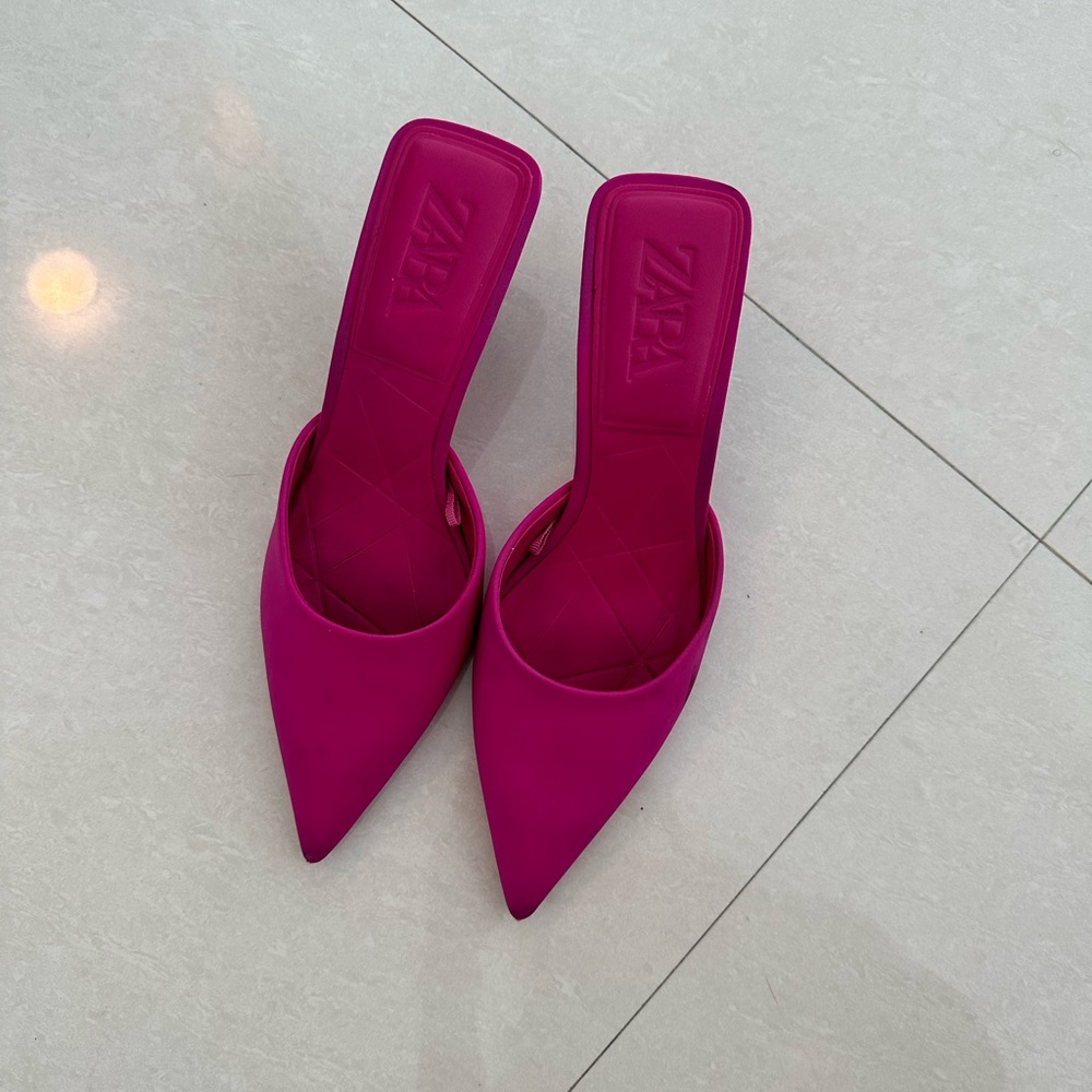 Zara kitten mules